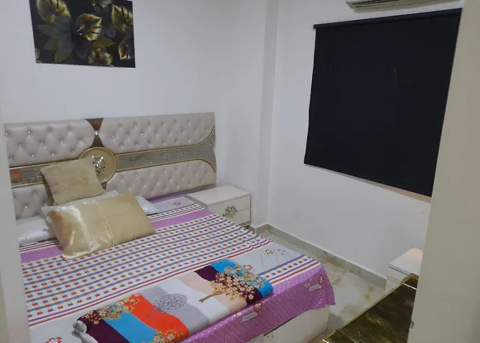 Nyaraló قرية كورنادو مارينا العين السخنة *